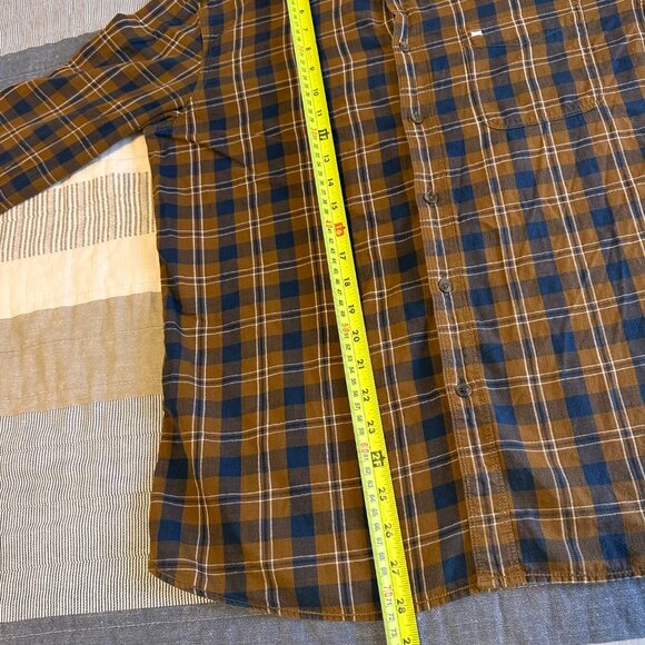 Basics Casual Button Down Mens Medium Brown Navy Plaid Dress Flannel Shirt - Picture 5 of 6